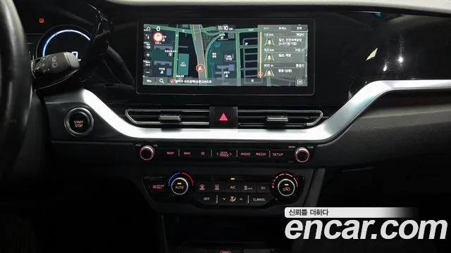 Kia Niro Niro Plus Earth — Фото автомобиля 15