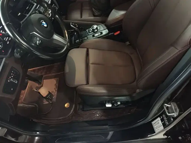 BMW X1 — Фото автомобиля 14