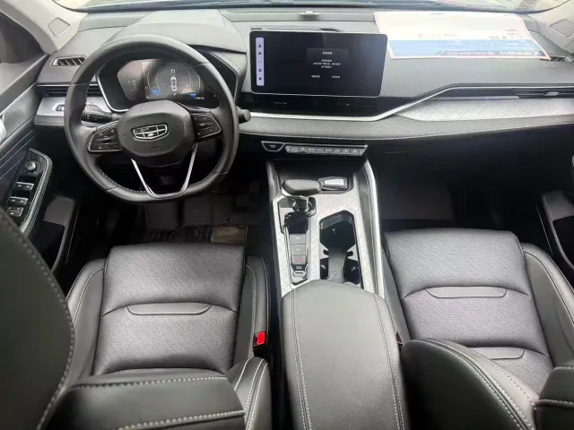 Geely Xingrui — Фото автомобиля 6