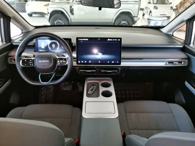 GAC Aion Y — Фото автомобиля 9