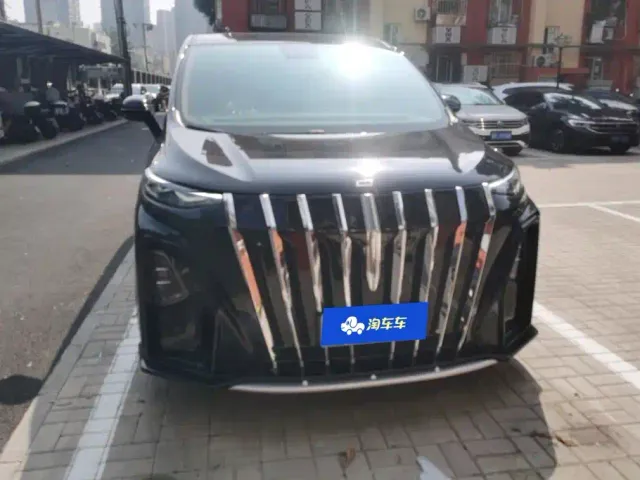 Bestune Besturn M9 — Фото автомобиля 2