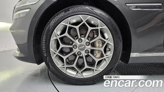 Genesis G80 RG3 — Фото автомобиля 5