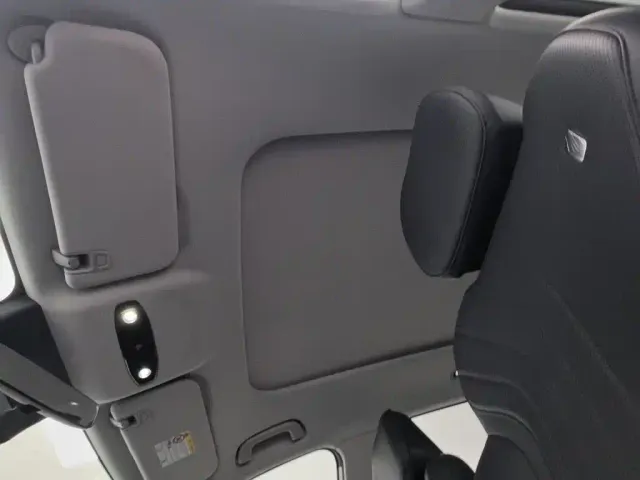 Geely Galaxy E5 — Фото автомобиля 14