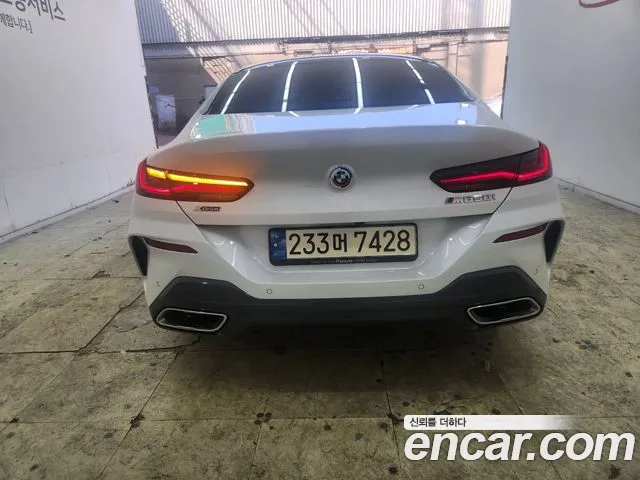 BMW 8 Series G15 — Фото автомобиля 7