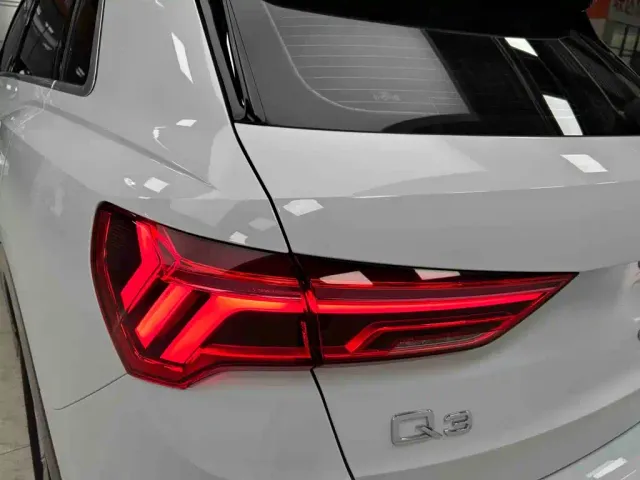 Audi Q3 — Фото автомобиля 24