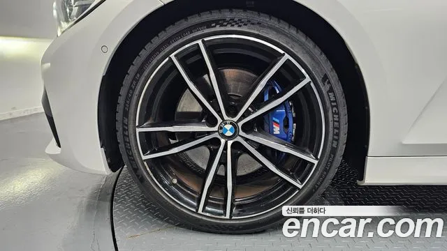 BMW 3-Series 3 серия (G20) 320d M Sport — Фото автомобиля 5
