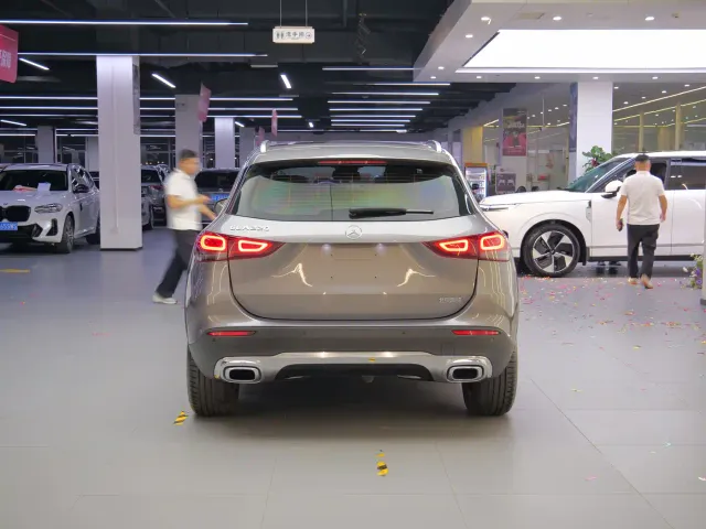 Mercedes-Benz GLA-Class — Фото автомобиля 6