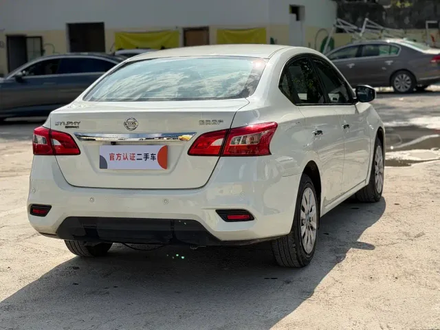 Nissan Sylphy — Фото автомобиля 7