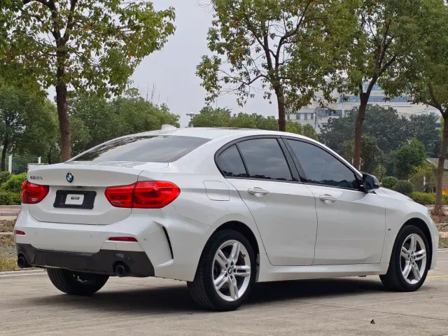 BMW 1 Series — Фото автомобиля 5