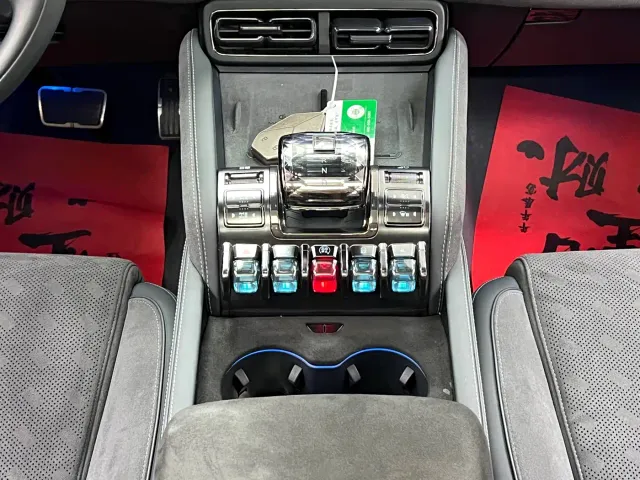 BYD FangChengBao Leopard 5 — Фото автомобиля 26