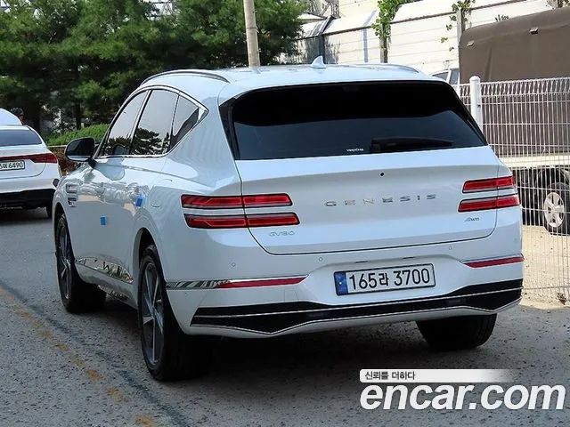 Genesis GV80 2.5T Бензин AWD — Фото автомобиля 3