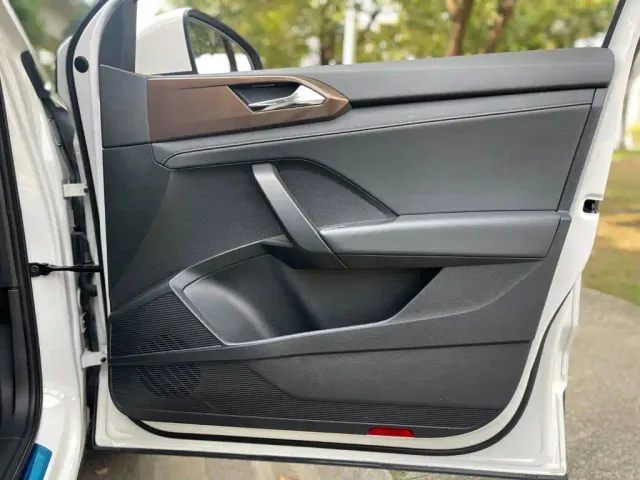 Volkswagen Tharu — Фото автомобиля 17