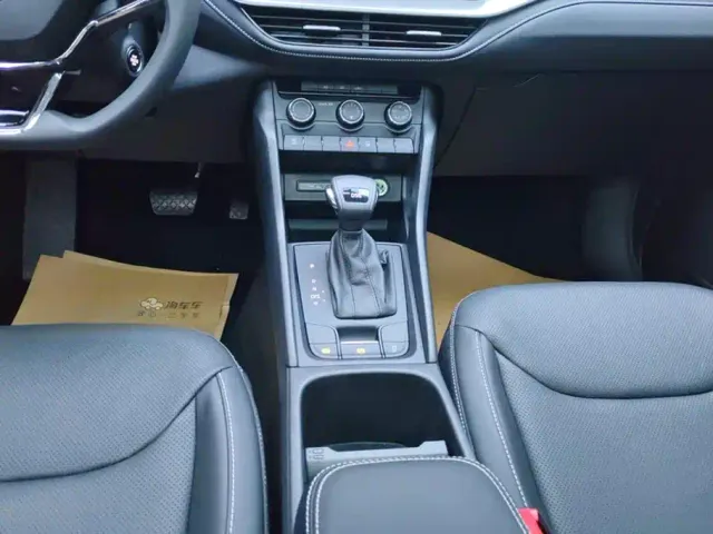 Skoda Kodiaq — Фото автомобиля 16