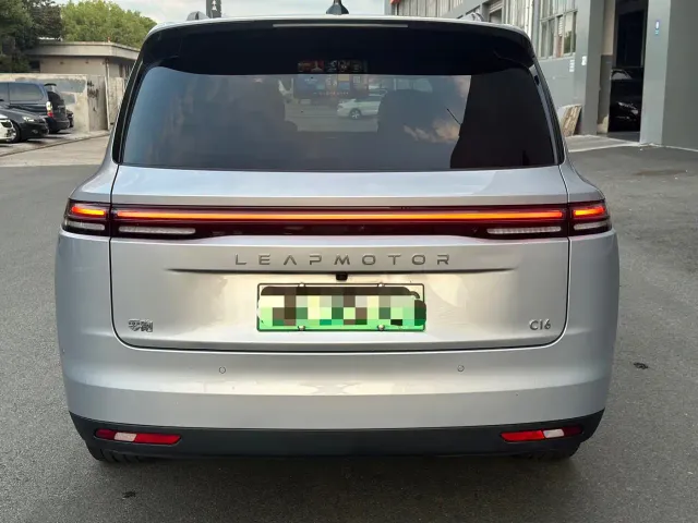 Leapmotor C16 — Фото автомобиля 11