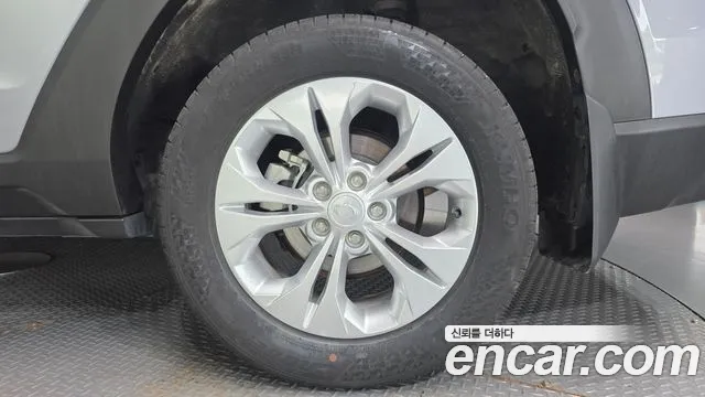 KG_Mobility_Ssangyong Torres Новый Torres Бензин 1.5 2WD — Фото автомобиля 2