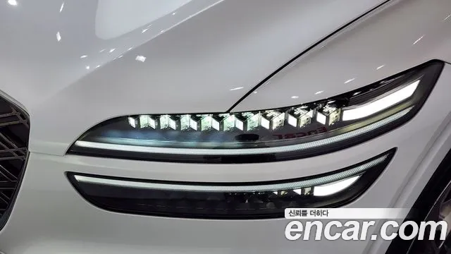 Genesis GV70 2.5T Бензин AWD — Фото автомобиля 18