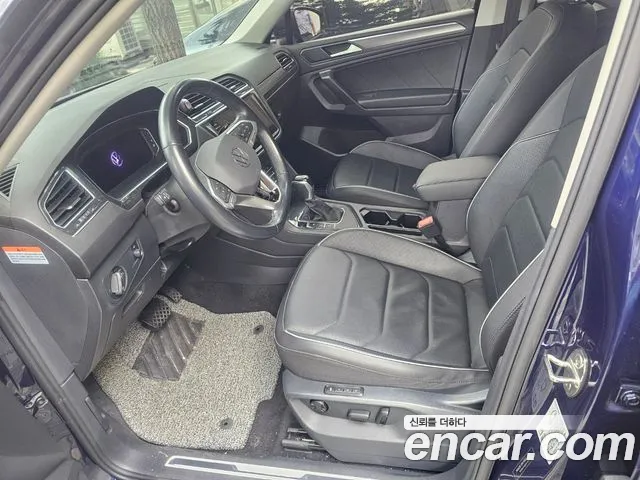Volkswagen Tiguan — Фото автомобиля 7