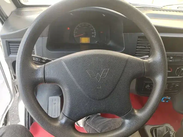 Wuling Zhiguang — Фото автомобиля 6