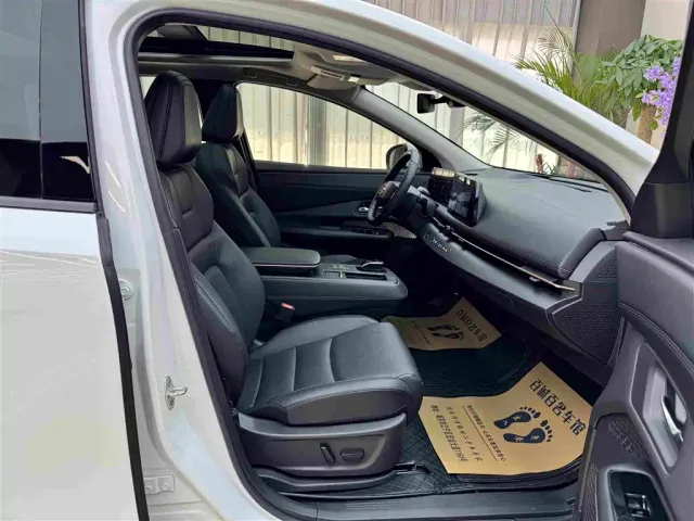 Nissan Ariya — Фото автомобиля 12