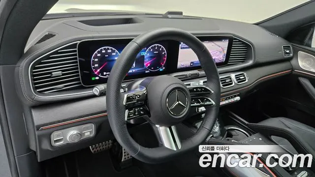 Mercedes-Benz GLE-Class — Фото автомобиля 13