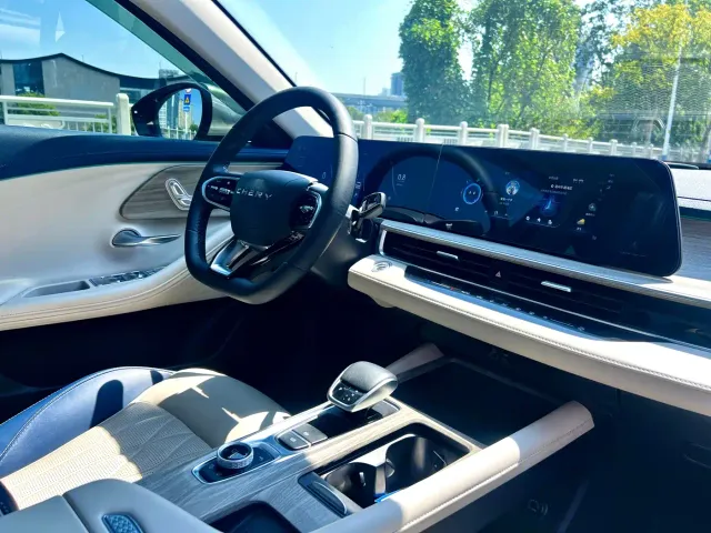 Chery Arrizo 8 — Фото автомобиля 16
