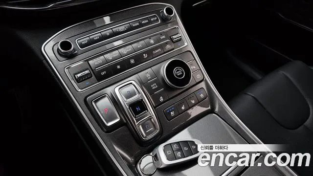 Hyundai Santafe Новый Santa Fe Дизель 2.2 2WD — Фото автомобиля 9