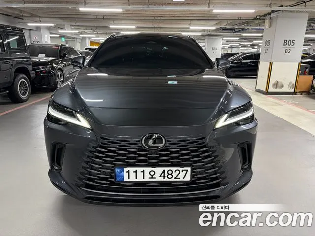 Фотография автомобиля — Lexus RX RX350h 5th Gen