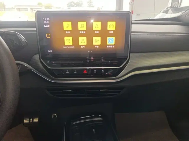 Volkswagen ID.4 Crozz — Фото автомобиля 8