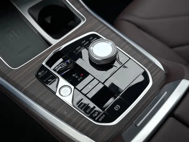 BMW X5 — Фото автомобиля 19