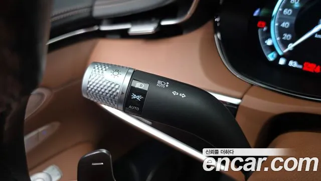Genesis GV70 3.5T Бензин AWD — Фото автомобиля 23
