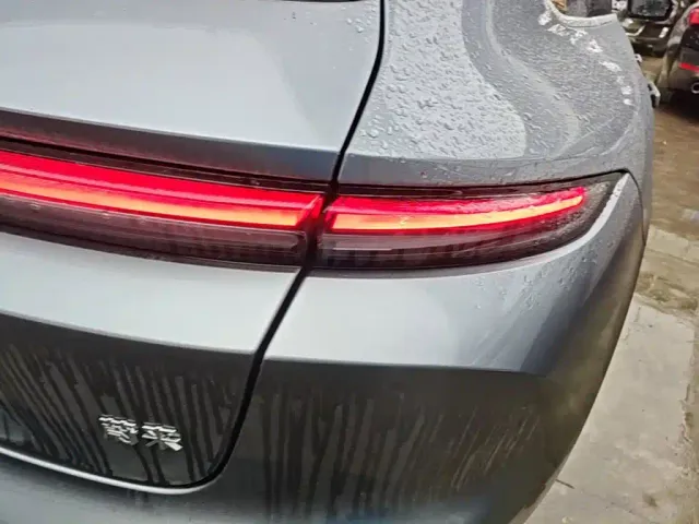 Nio ET5 Touring — Фото автомобиля 7