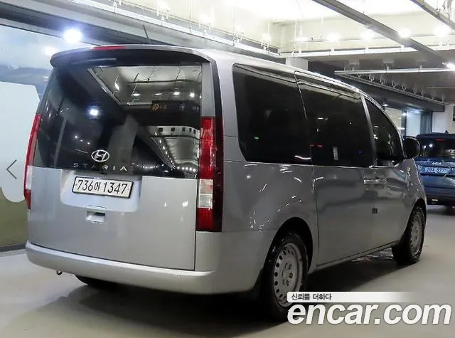 Hyundai Staria Staria Tourer 11 мест — Фото автомобиля 4