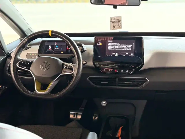 Volkswagen ID.3 — Фото автомобиля 10