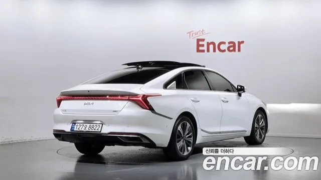 Kia K8 Hybrid — Фото автомобиля 2