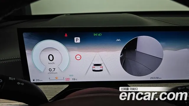 Genesis GV80 — Фото автомобиля 11