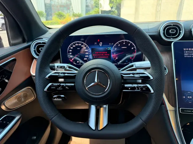 Mercedes-Benz GLC-Class — Фото автомобиля 14
