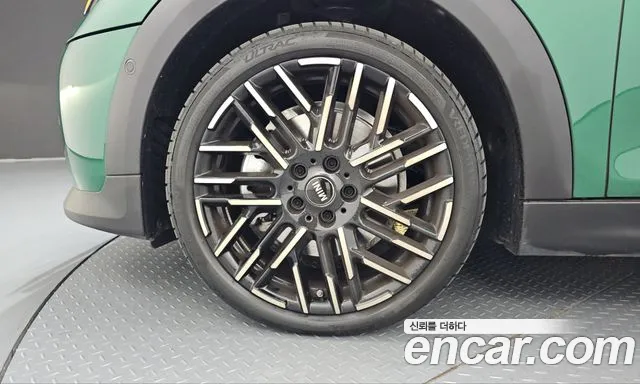 MINI Cooper 4th Gen — Фото автомобиля 5