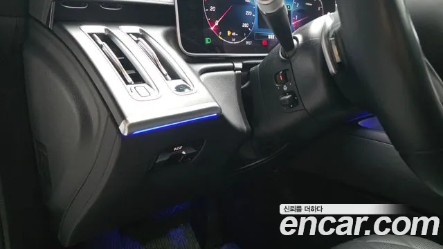 Mercedes-Benz S-Class W223 — Фото автомобиля 28