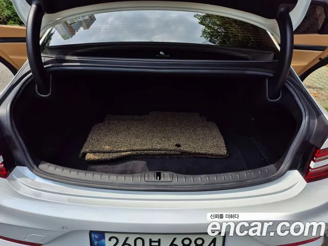 Genesis G80 Бензин 2.5 турбо AWD — Фото автомобиля 18