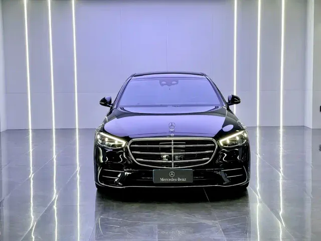 Mercedes-Benz S-Class — Фото автомобиля 2