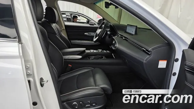 Genesis GV70 Electrified GV70 — Фото автомобиля 20