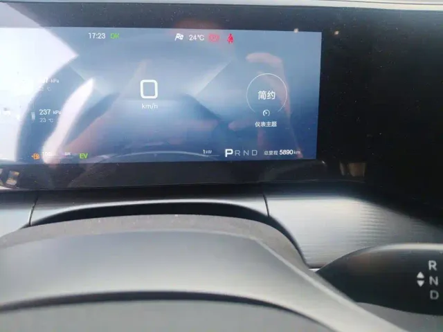 BYD Song L DM-i — Фото автомобиля 8