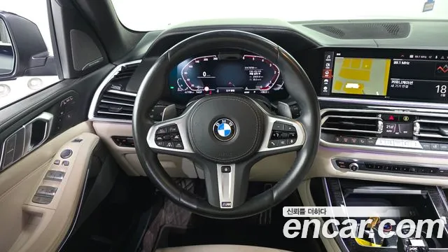 BMW X7 — Фото автомобиля 12