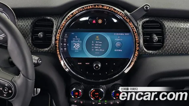 MINI Cooper Cooper Electric — Фото автомобиля 14