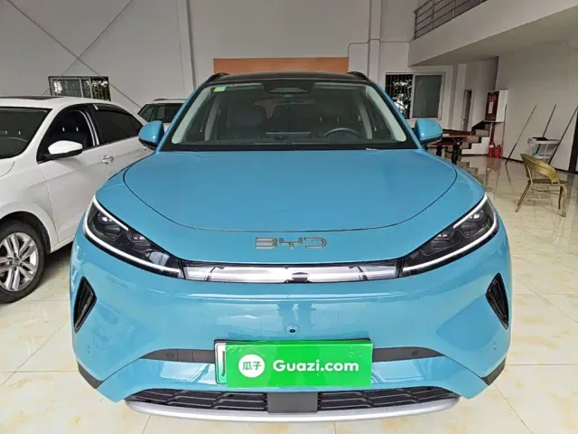 BYD Sealion 05 EV — Фото автомобиля 2