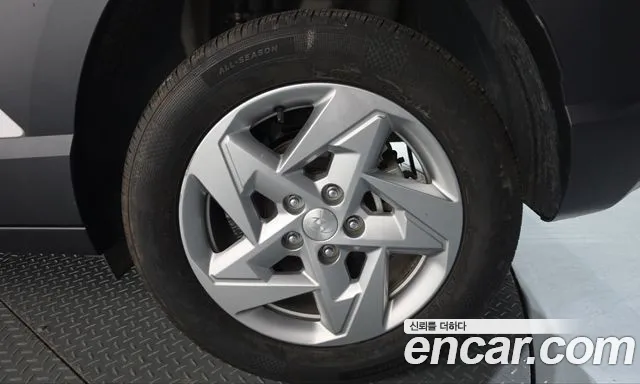 Hyundai Kona — Фото автомобиля 6