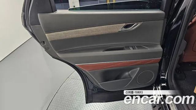 Genesis GV80 — Фото автомобиля 14