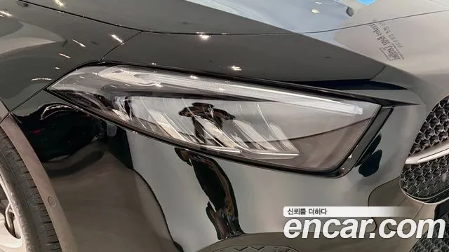 Mercedes-Benz A-Class W177 — Фото автомобиля 12