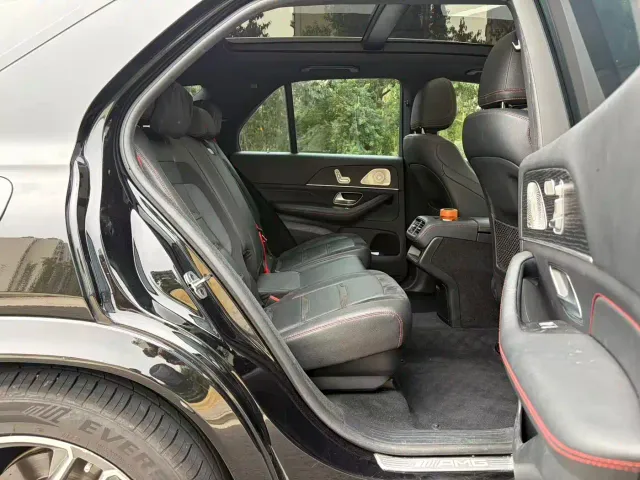 Mercedes-Benz GLE-Class AMG — Фото автомобиля 9