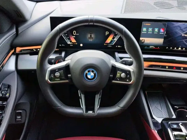BMW i5 — Фото автомобиля 8
